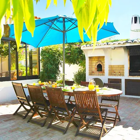 Charming With Pool Albufeira