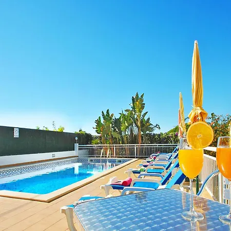 Villa In Albufeira With Private Pool & Beaches * Albufeira