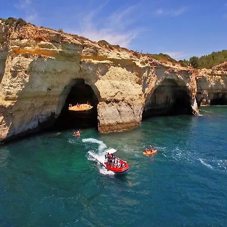 Villa In Albufeira With Private Pool & Beaches *