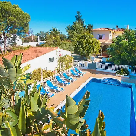 Villa In Albufeira With Private Pool & Beaches Villa