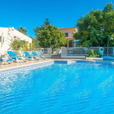 Villa In Albufeira With Private Pool & Beaches * Albufeira